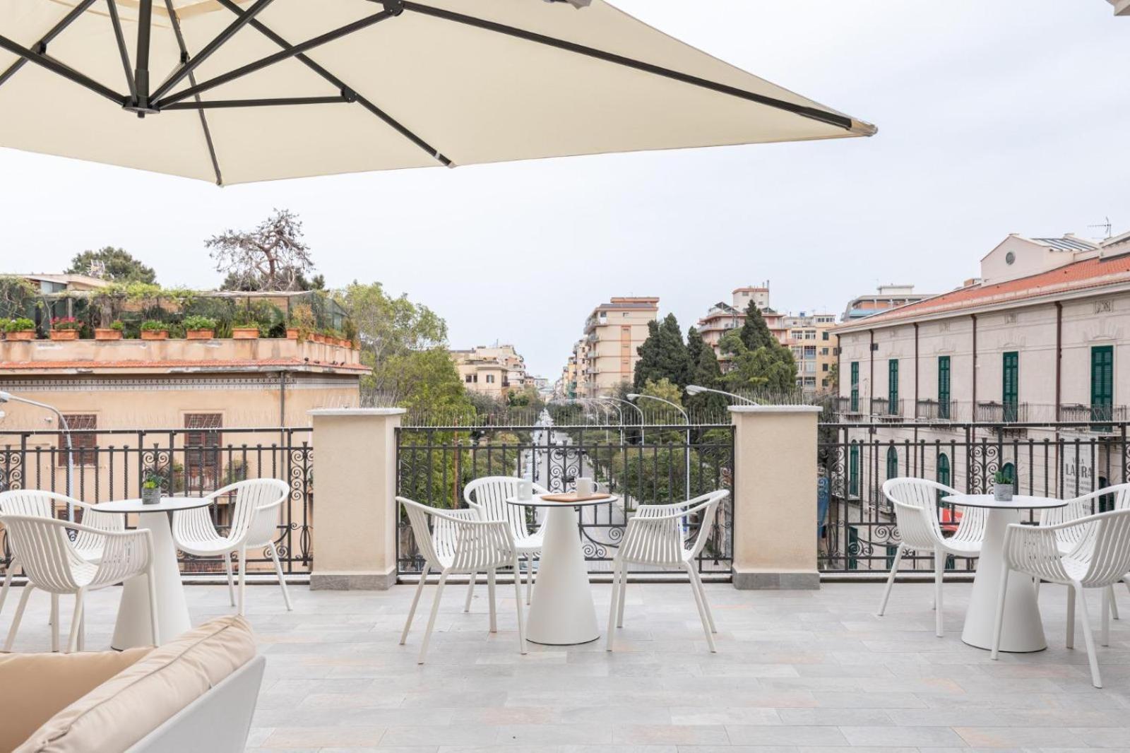 La Terrazza Su Dante Rooms Palermo Exteriör bild